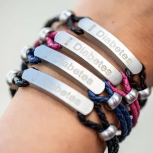 Bracelet d'identification Medi-Alert pour diabète Diabete-ezy Noir, Marron foncé, Bleu marine, Rose