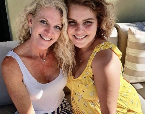Elissa et sa fille Sunita Renouf